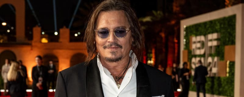 Johnny Depp longs for the life he once shared with former partner Vanessa Paradis