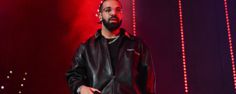 Drake slays Kendrick Lamar as rapper with most monthly Spotify listeners