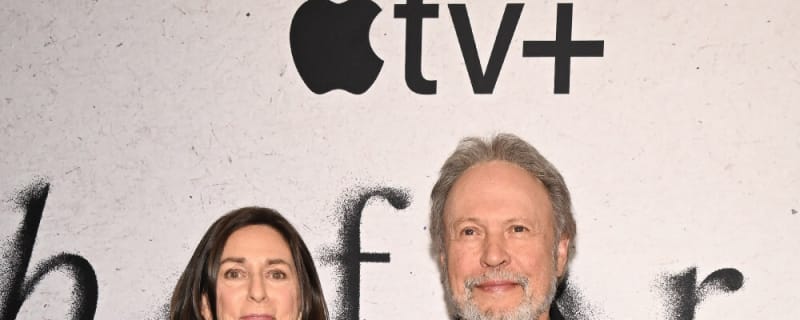 Billy Crystal voices support for firefighters and first-responders
