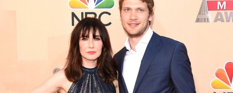 Carice van Houten confirms she split from Guy Pearce &#39;a couple of years ago&#39;