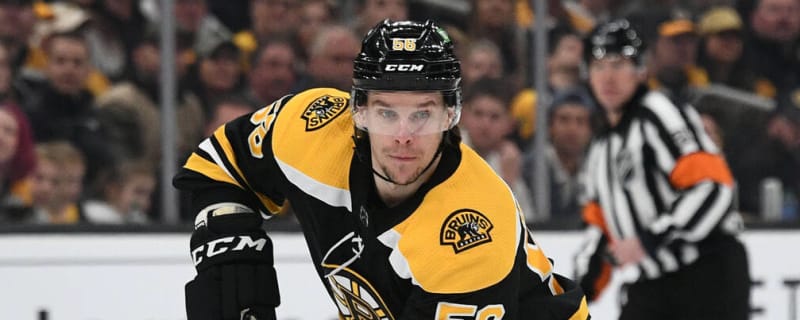 Watch: Bruins score two goals in six seconds vs. Panthers