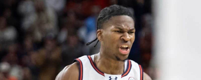 No. 1 Auburn makes statement with blowout win
