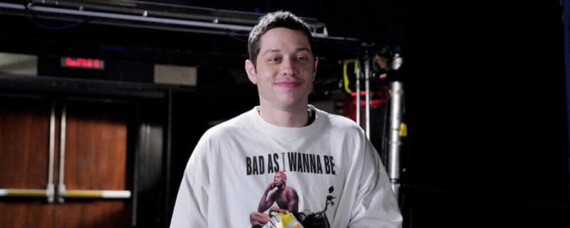 Christian Yelich meets his twin -- SNL's Pete Davidson 