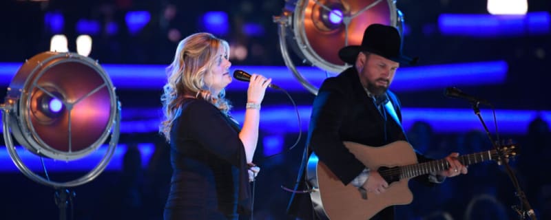 Garth Brooks & Trisha Yearwood Perform ‘Imagine’ at Jimmy Carter’s Funeral & People Have Mixed Reactions (Video)