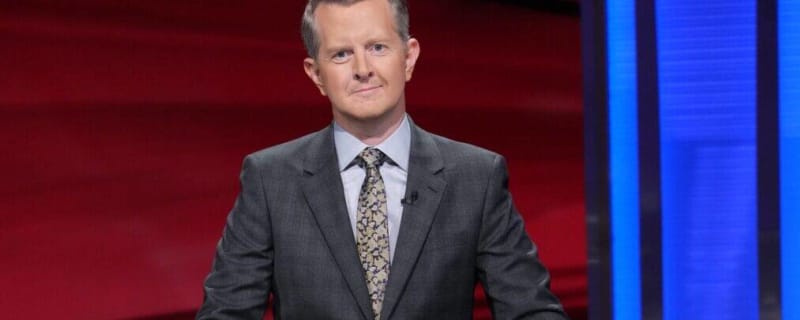 ‘Celebrity Jeopardy!’: Ken Jennings on Getting Starstruck, Picking Up Tips From Alex & More