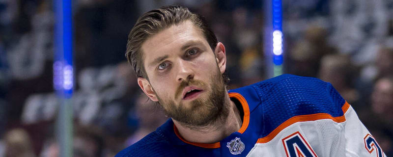 Coach: Oilers star center could miss Game 2 vs. Canucks