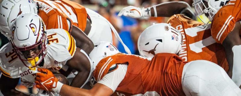 Texas LB Liona Lefau showing the Longhorns his Hawaiian hospitality while opponents get island toughness