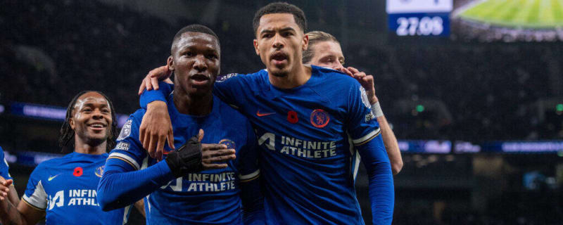 FPL Tips: Three Defenders to Transfer in for Gameweek 13 Including Tottenham Player