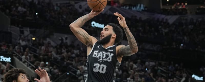 Spurs Guarantee Starting Forward’s Contract For 2024-25