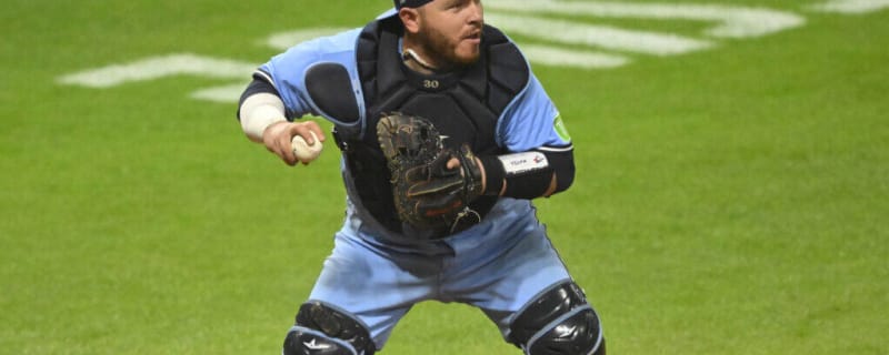 It's a Good Thing the Blue Jays didn't Trade Alejandro Kirk, as he's the  Best Catcher in Baseball - BlueJaysNation