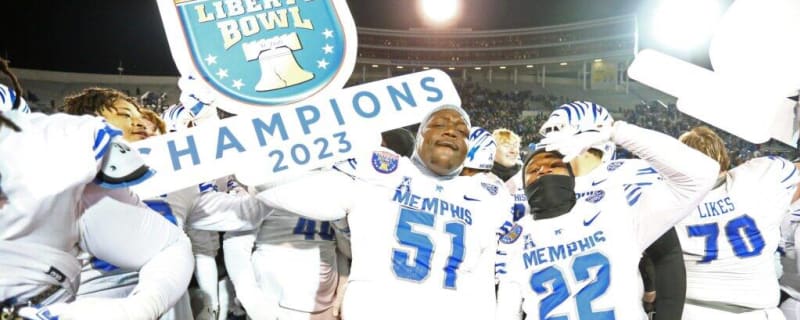 Tigers Upset the Cyclones 36-26