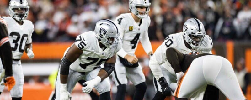 Chargers Sign One Of League’s All-Time Largest Busts