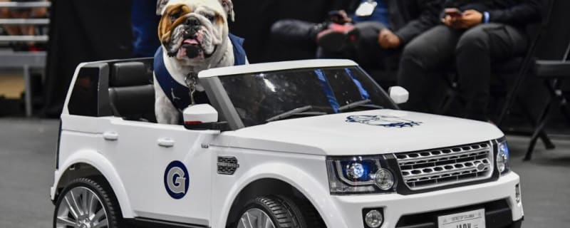 Georgetown Basketball: Hoyas All-Time Starting 5