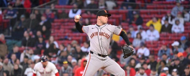 Giants Trade Hard-Luck Pitcher to Pirates