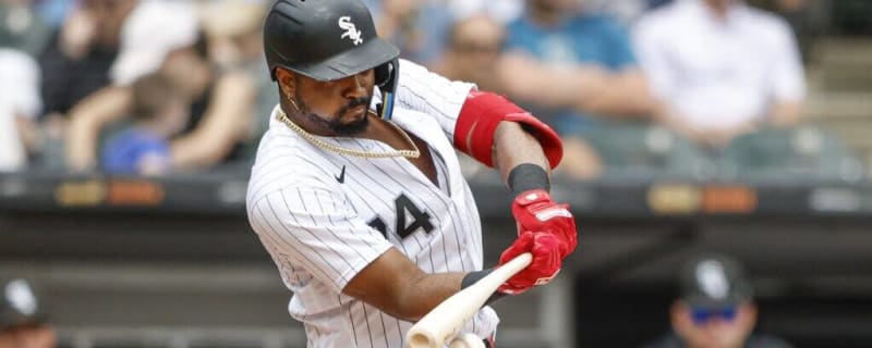 White Sox Select Contract of Veteran Outfielder, Place Silver Slugger on IL