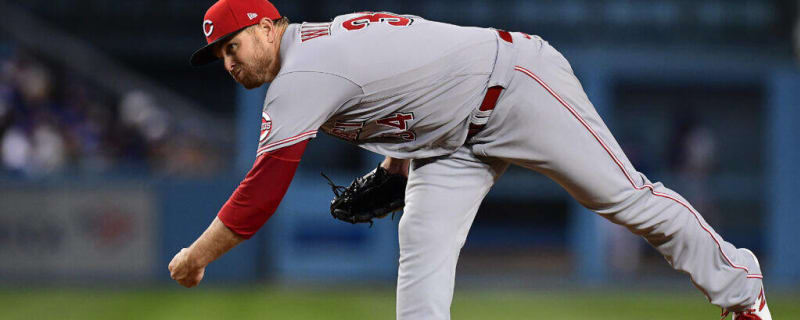Cincinnati Reds Add Veteran Arm To Bullpen