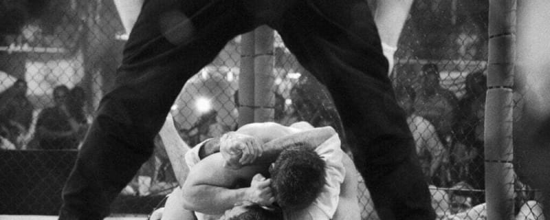 First UFC ‘superfight’ saw two legends set incredible record that will never be broken