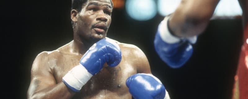 Riddick Bowe was kicked in heavyweight title fight that ended in WWE-style brawl