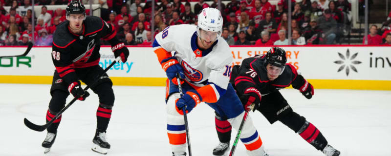 New York Islanders Forward Clears NHL Waivers