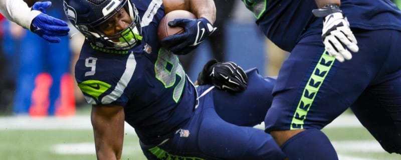 Tyler Lockett heaps praise on Kenneth Walker III after huge game