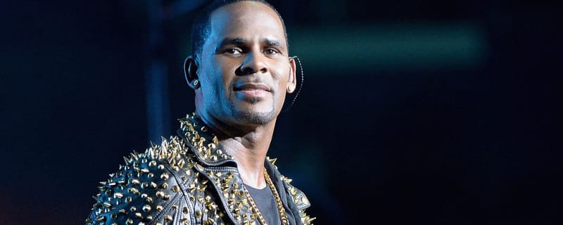AI-Generated R. Kelly Songs Go Viral But Divides the Internet: &#39;This Sounds Nothing Like Him&#39;