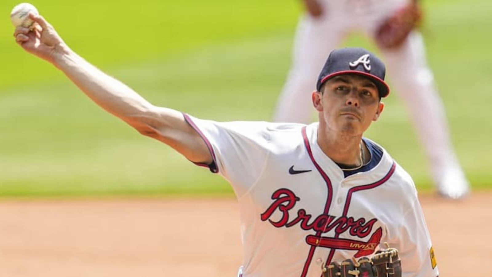 New York Yankees claim former Braves pitcher