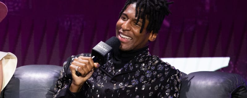 Super Bowl 2025 National Anthem Singer: Who’s Performing & Past History