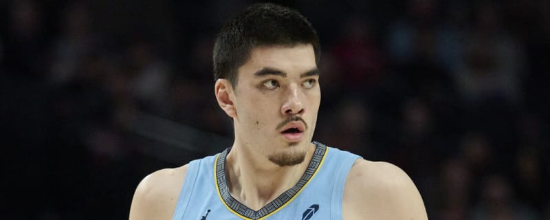 Rookie shines as Grizzlies adjust to coaching shift