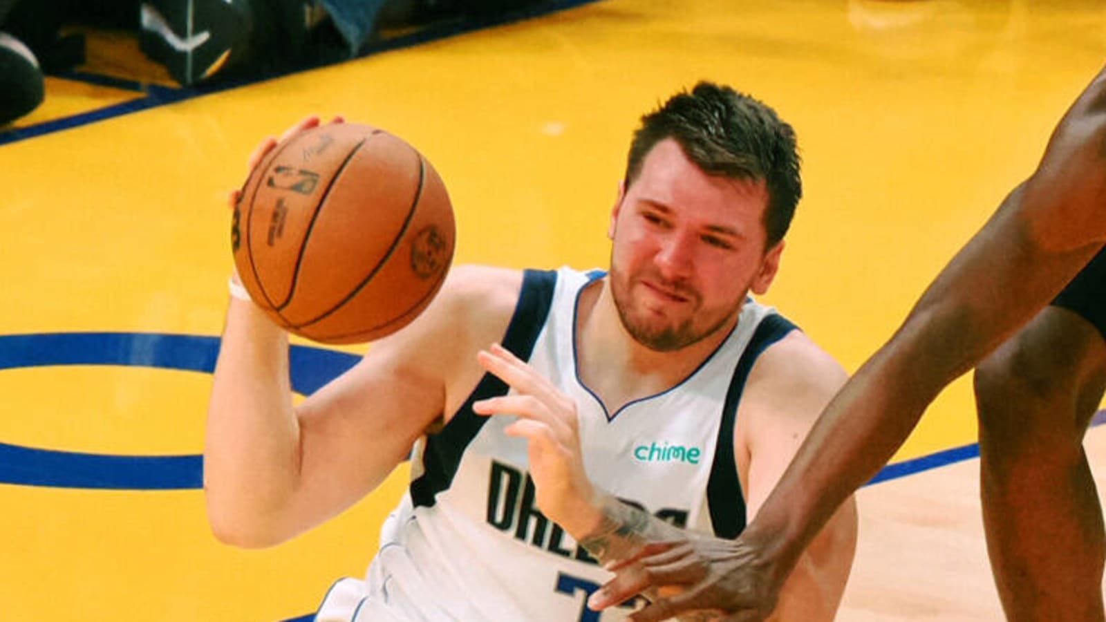 Luka Doncic s Incredible Half Court Three Pointer Fails To Impress