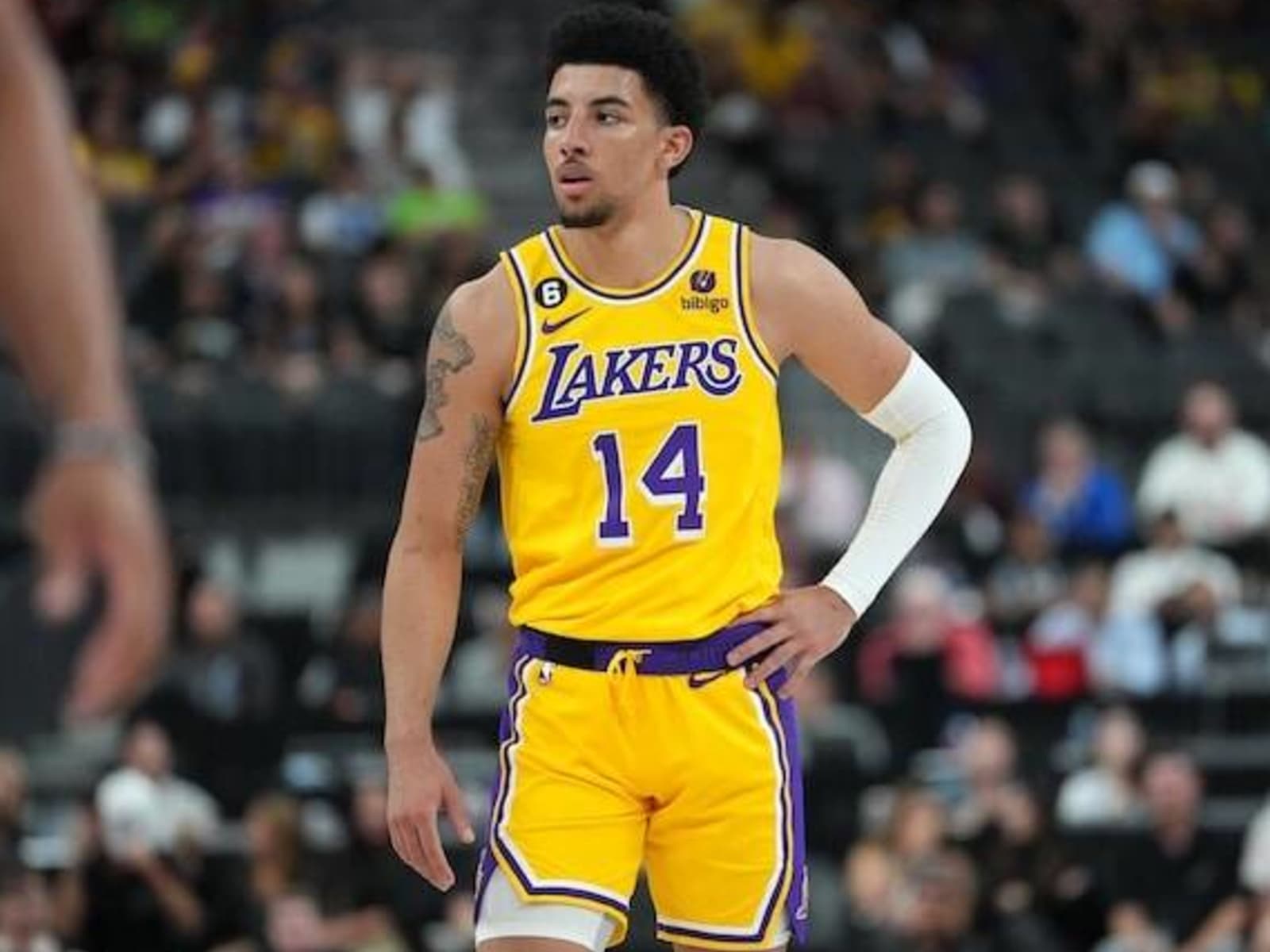 Lakers new arrivals 14 jersey