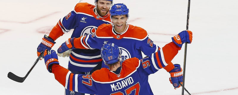 ‘Build Stan Bowman a statue’: Oilers fans react to Darnell Nurse, Devon Levi trades