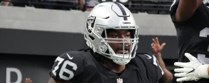 Las Vegas Raiders: John Simpson could be the answer at right guard in 2021