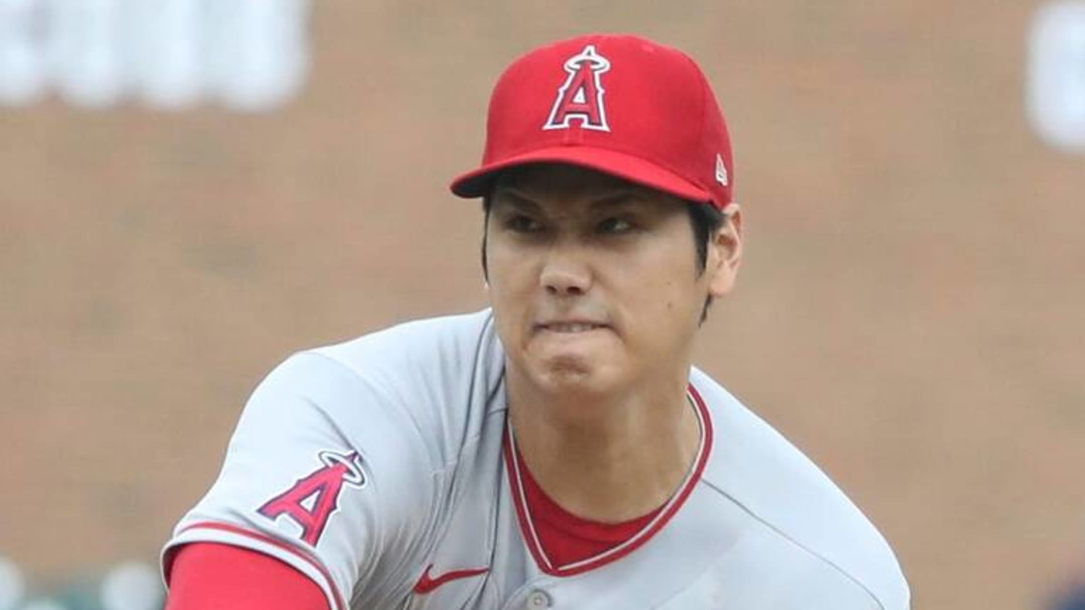 Angels' Ohtani leaves game against Tigers with stomach virus