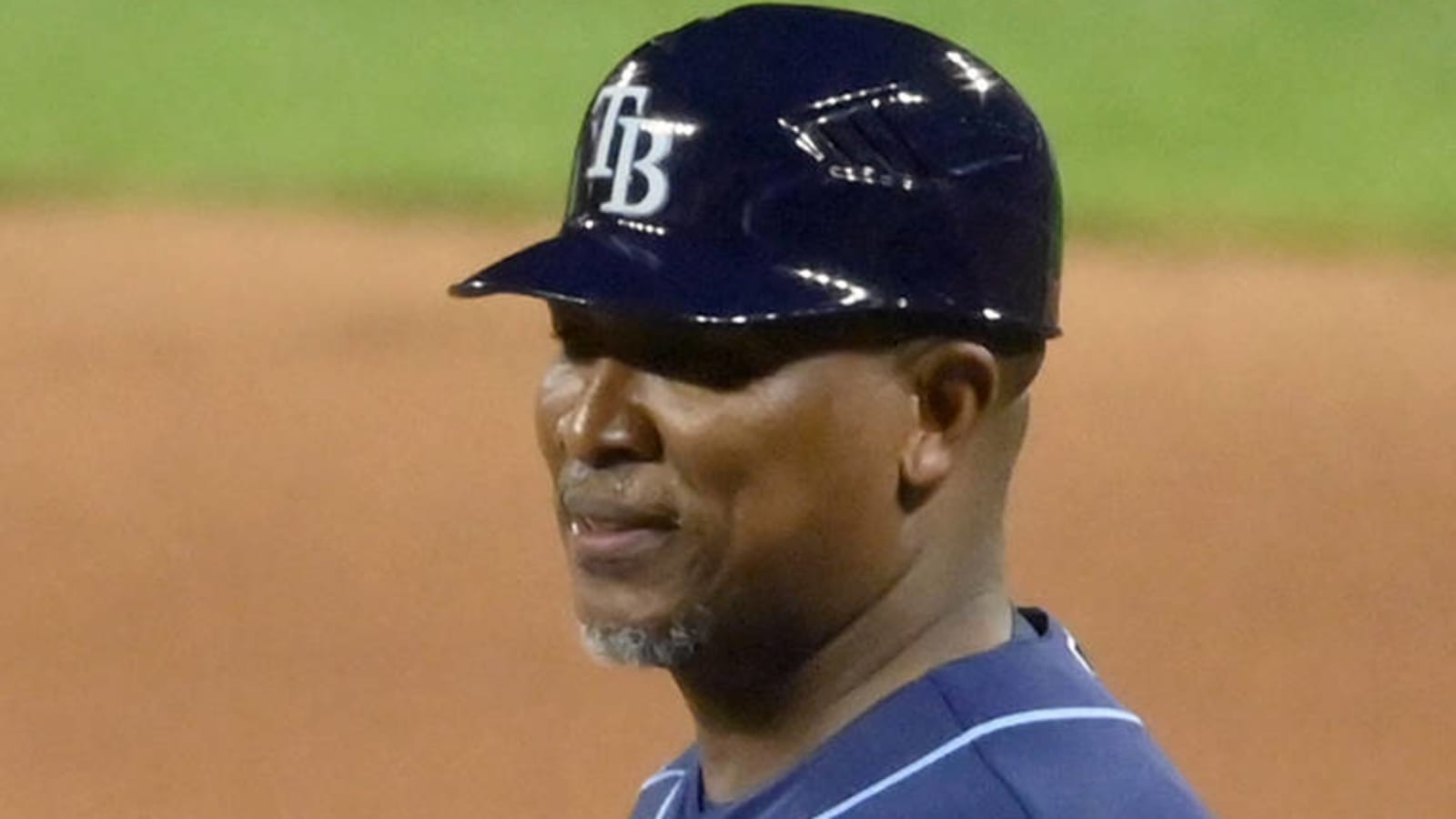 Brewers hire Ozzie Timmons, Connor Dawson as hitting coaches