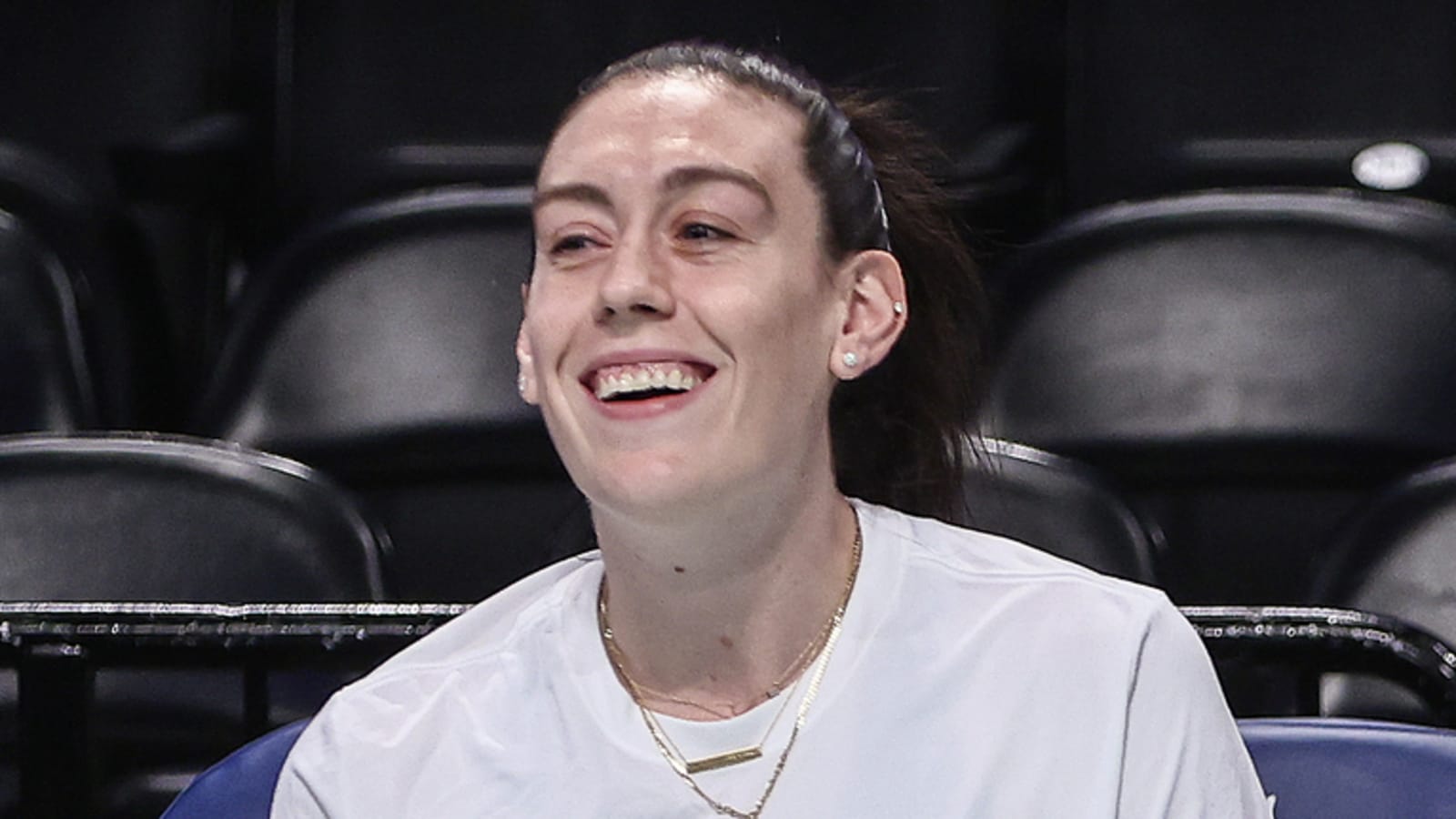A’ja Wilson, Breanna Stewart lead Team USA to 84-57 blowout victory over Germany