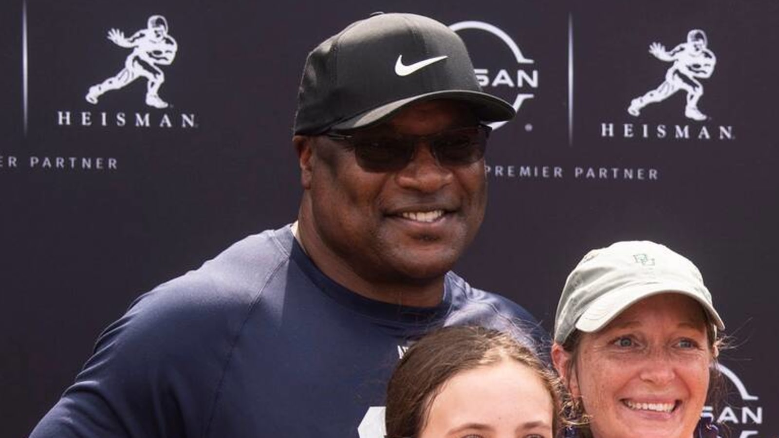 Bo Jackson dealing with nightmare medical issue Yardbarker