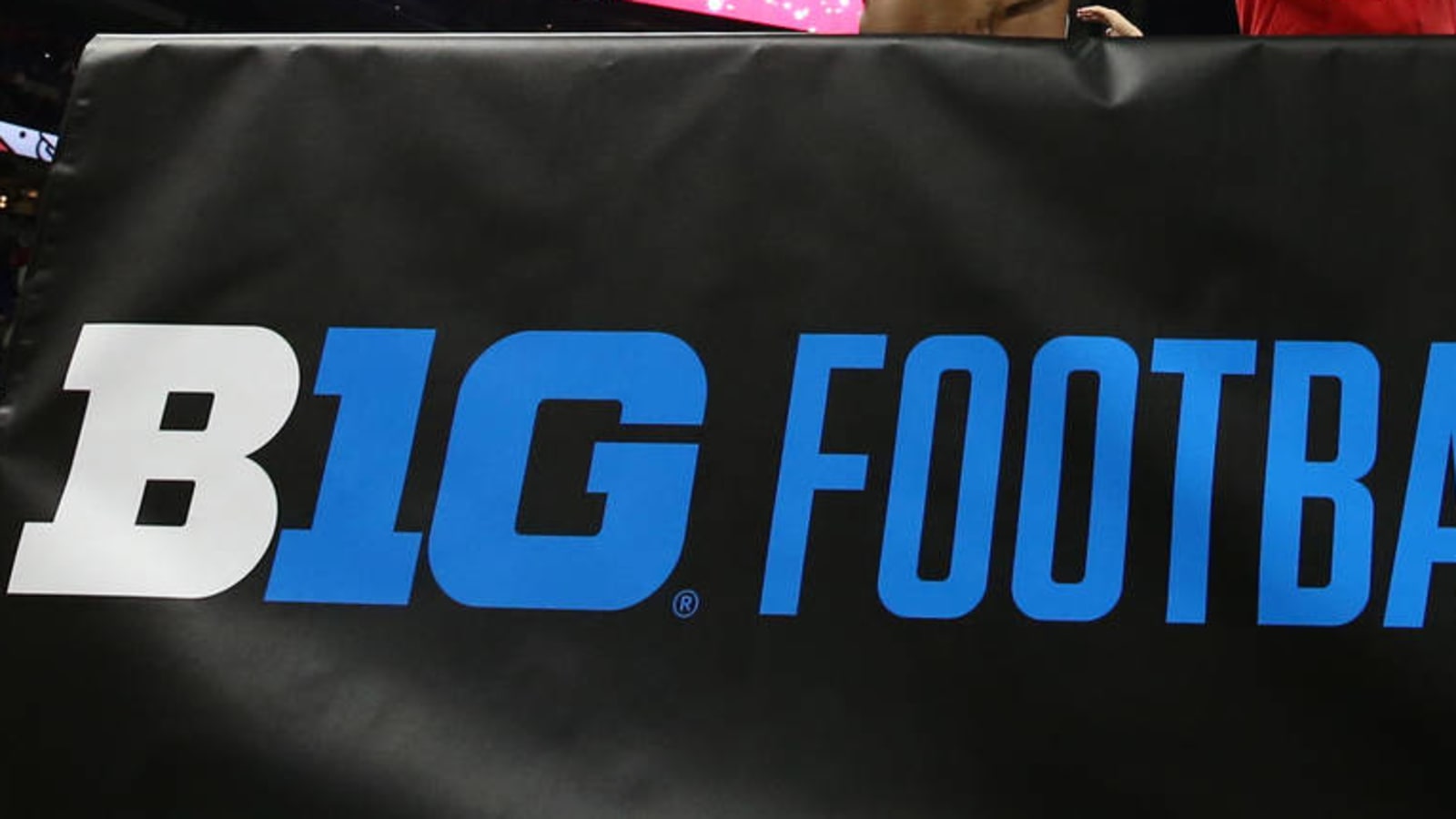 Watch: Parents of players chant 'let us play!' outside Big Ten offices