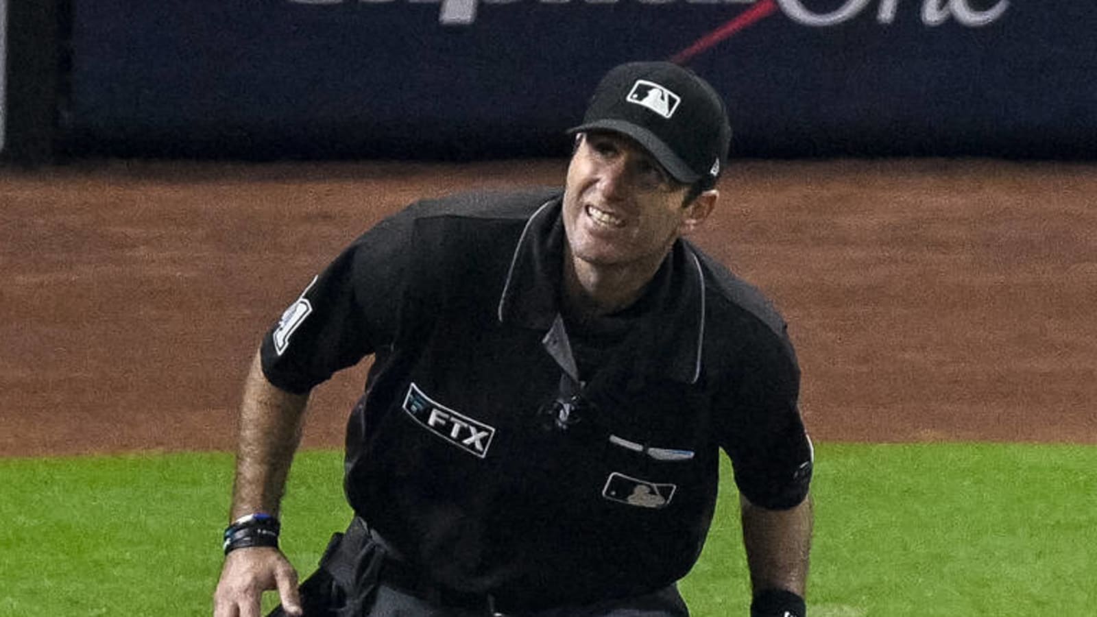 Umpire Hoberg called perfect game in Game 2 of World Series