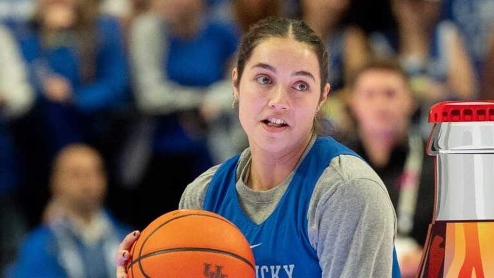 No. 16 Kentucky women make history from deep in blowout win