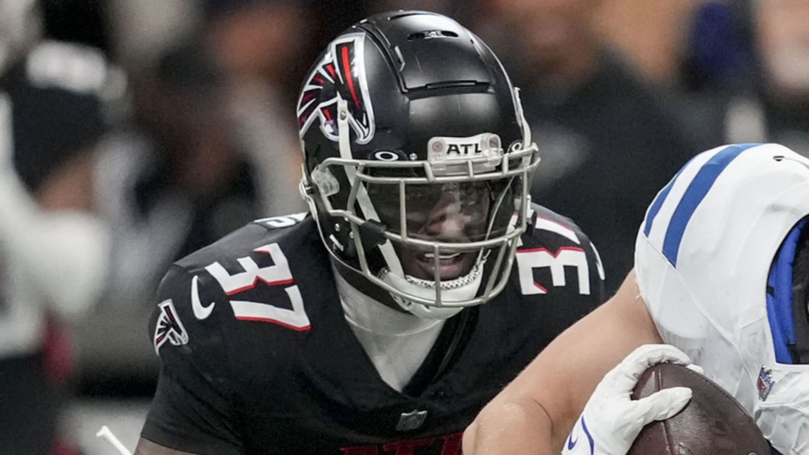 Falcons second-year defender suffers ankle injury
