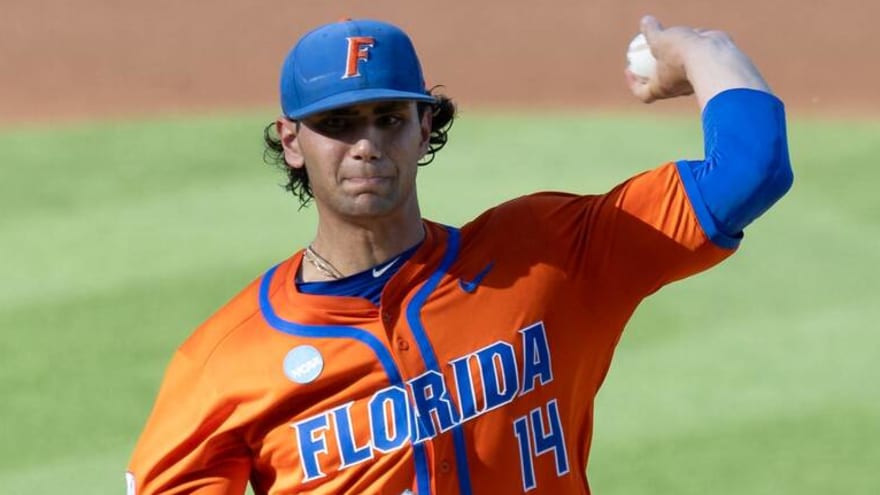 Watch: Florida baseball's two-way star makes SEC history