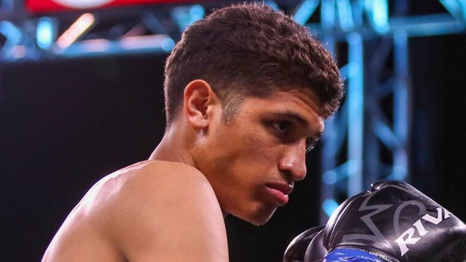 Sebastian Fundora replaces Injured Thurman Against Tim Tszyu