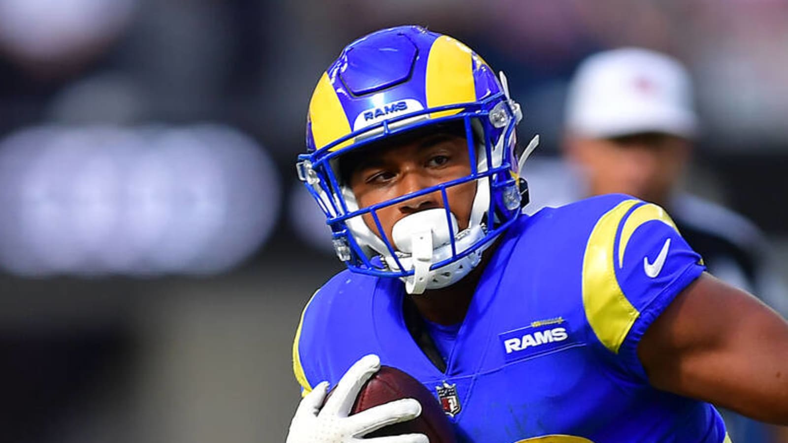 Ronnie Rivers of the Los Angeles Rams runs the ball while playing the  News Photo - Getty Images