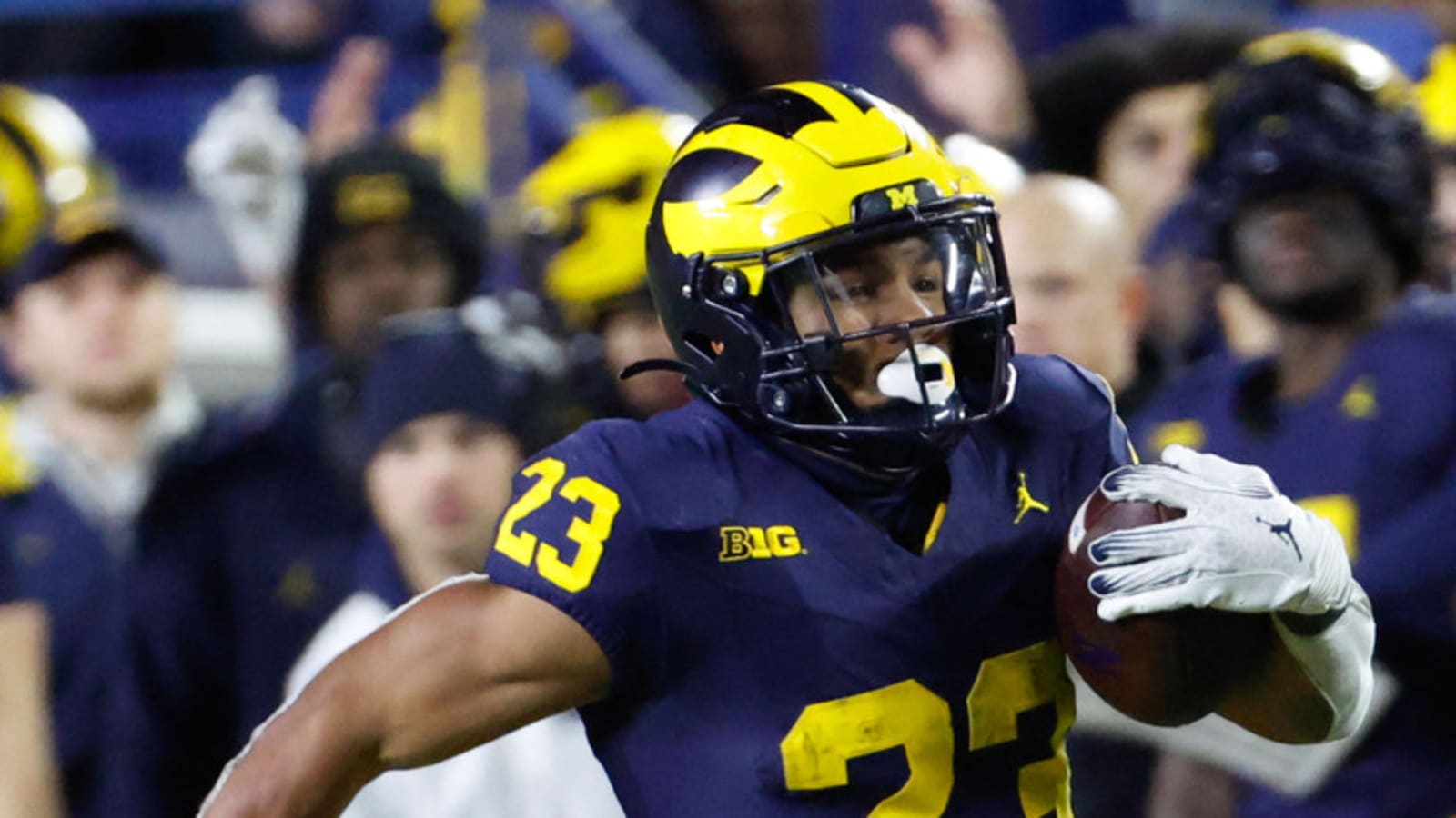 Michigan HC Moore compares RB Marshall to school great