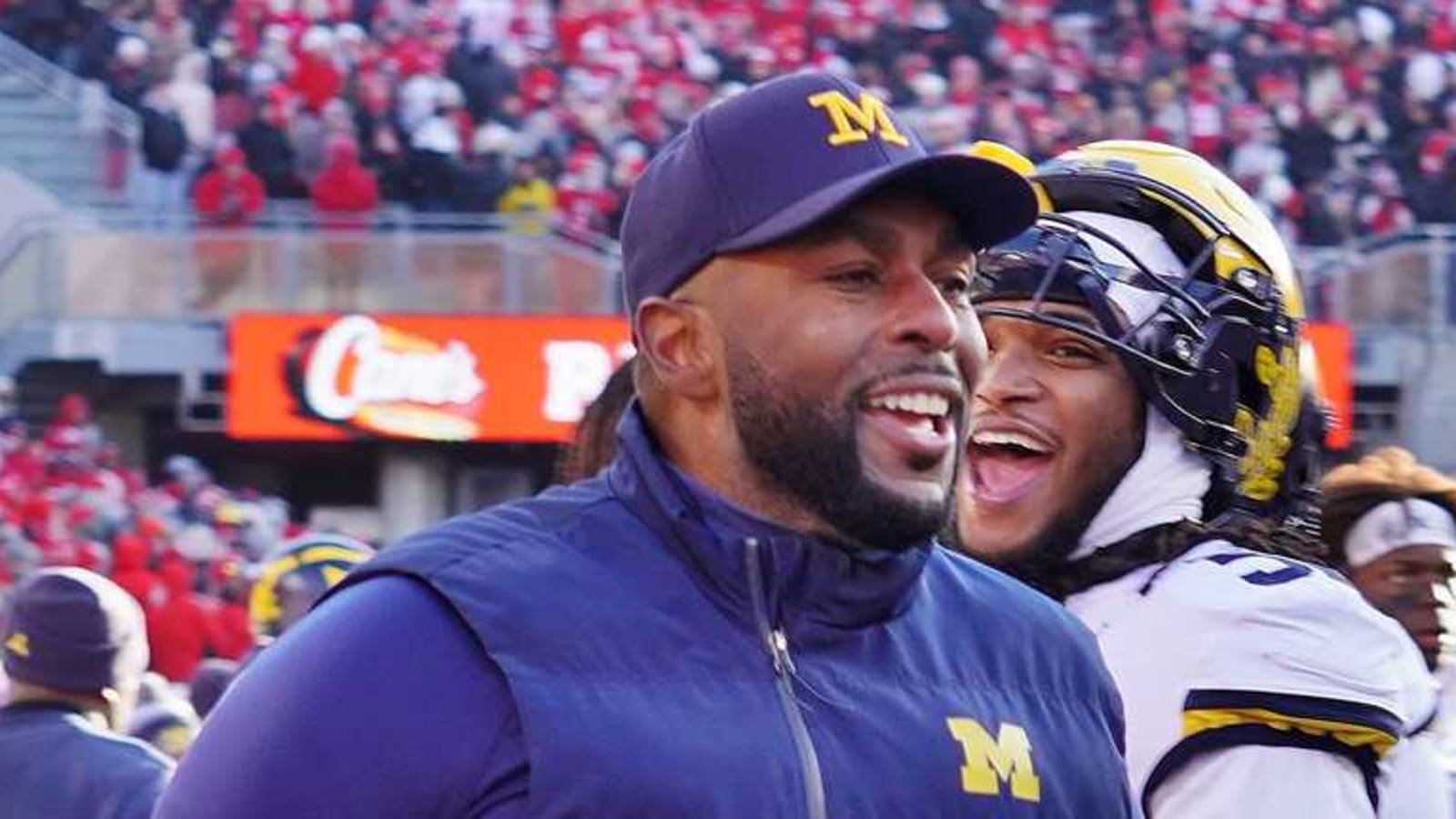 Michigan HC Moore hypes up five-star QB recruit Underwood