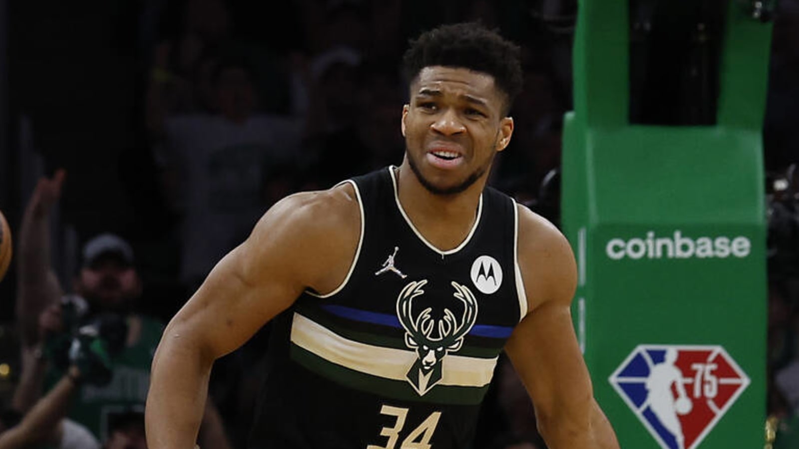 Giannis Antetokounmpo shows love to Steph Curry on title win