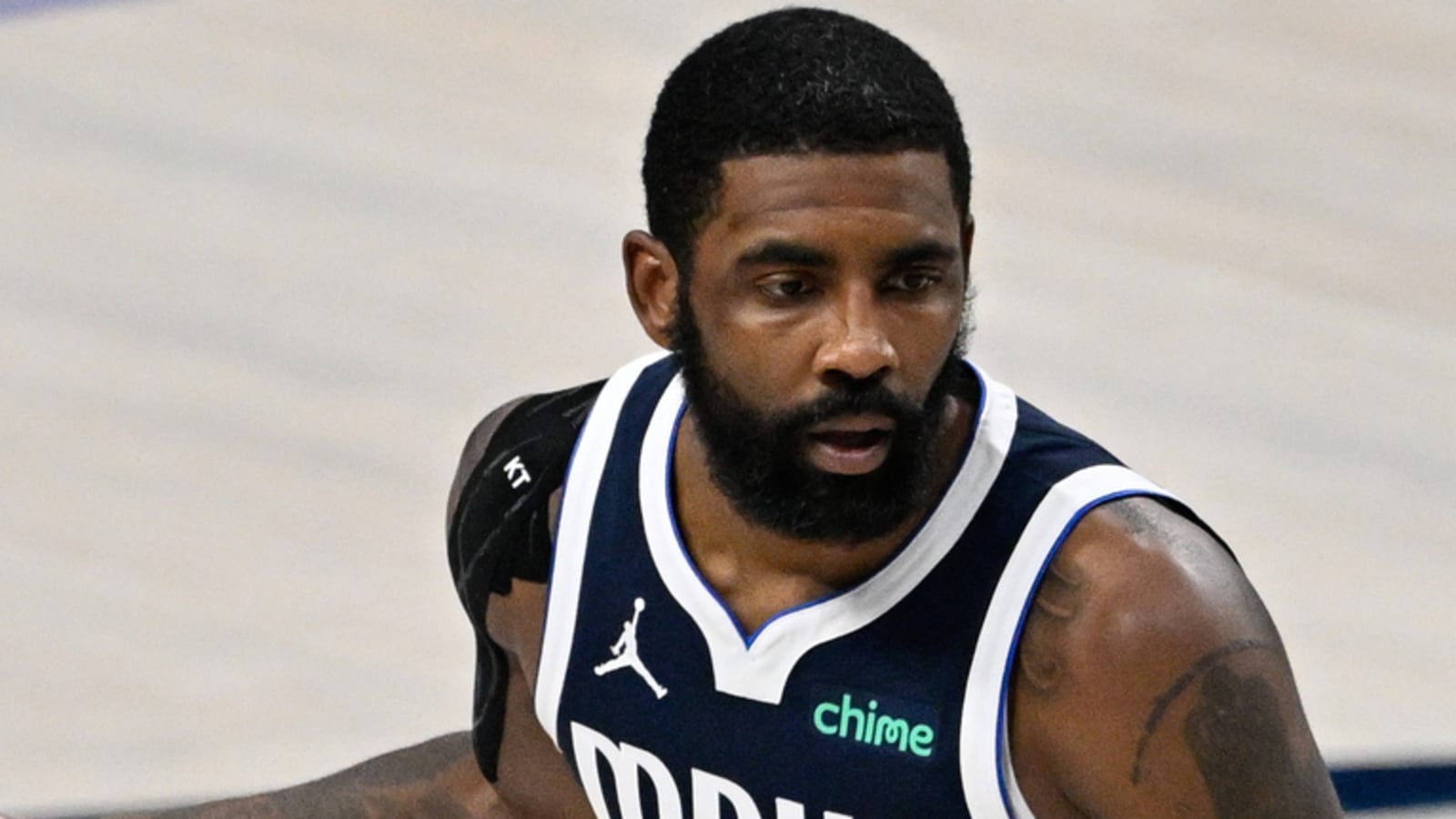 Kyrie Irving has more questionable comments about Celtics fans