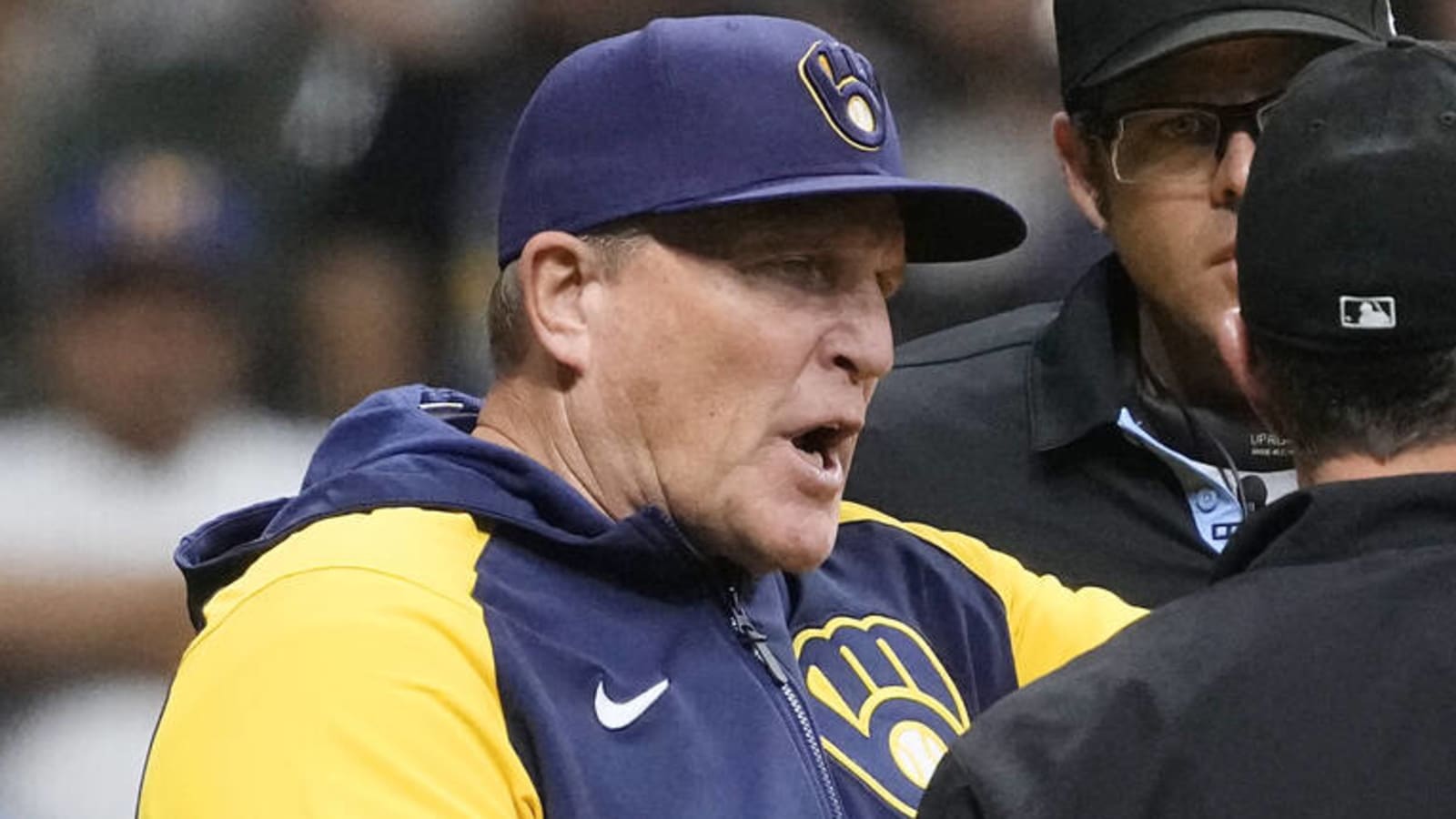 Brewers burned by controversial ninth-inning call vs. Rays