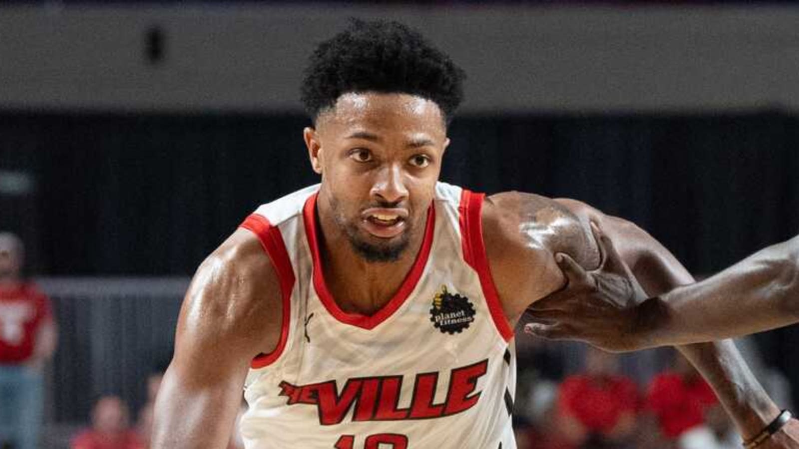 Grizzlies Sign Free Agent Guard