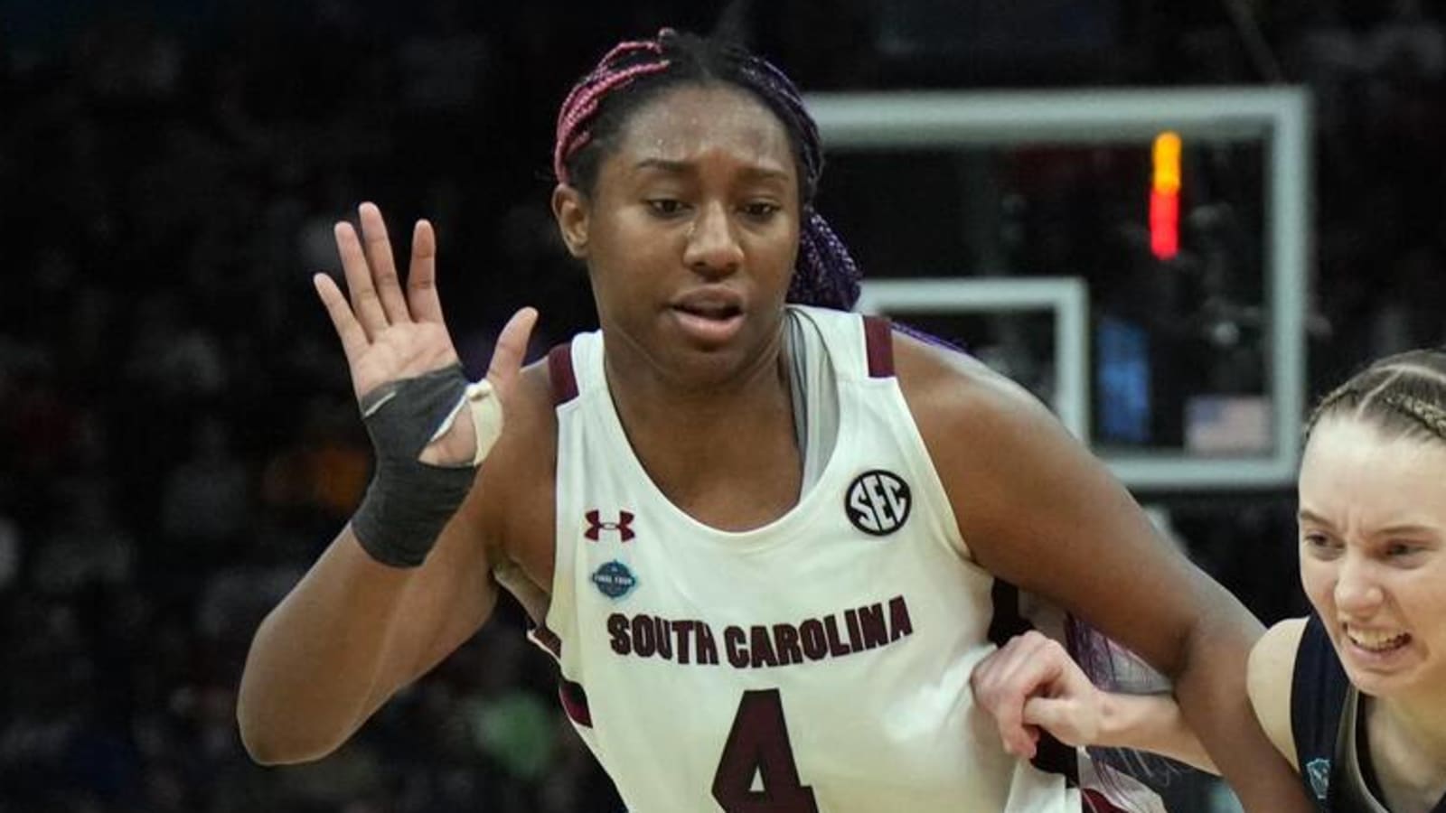 Aliyah Boston all smiles after South Carolina wins title